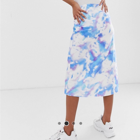 Tie Dye Print Skirt ♻️ Materials - Picture 4 of 6